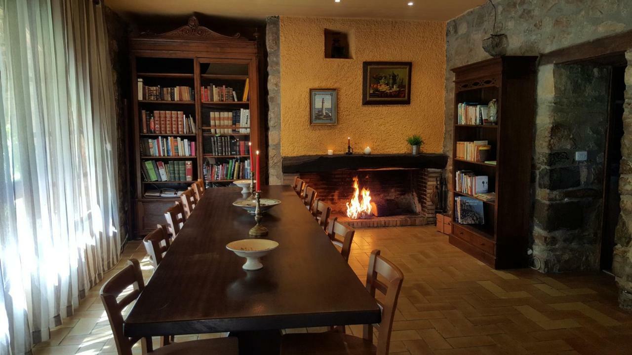 Salvanereta Beuda Extérieur photo