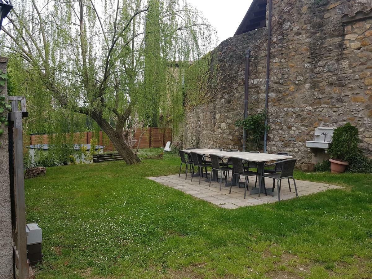 Salvanereta Beuda Extérieur photo